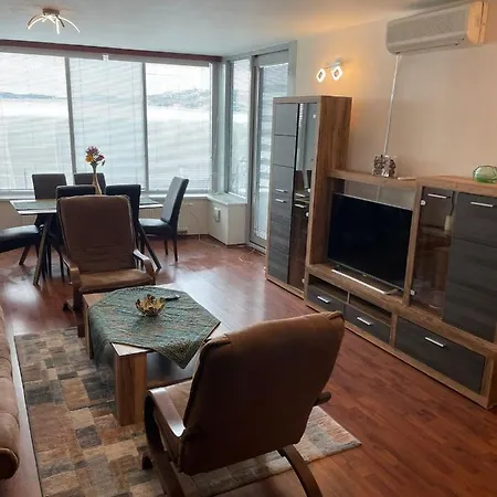 2 Bedrooms Apartment- Best In3 Towers Nove Mesto Apartmán *